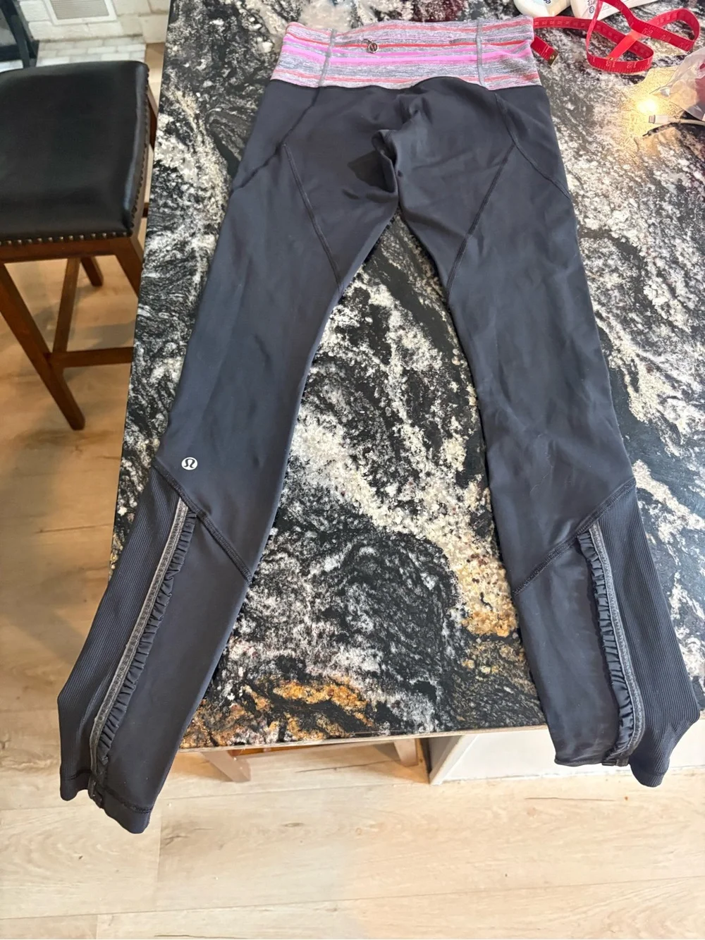 Lululemon  Run: Inspire Crop/Tight from the early 2010s